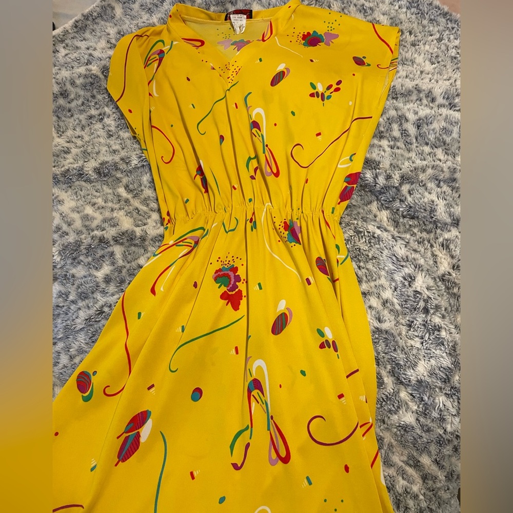 Vintage 80's Pattern Yellow Dress
